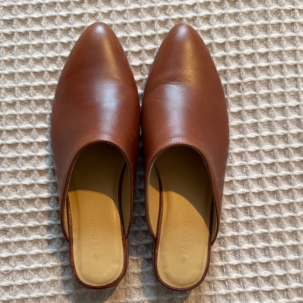 Nisolo Chestnut Leather Loafers